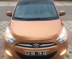 A venda Yhundai i10 1.2 impecável