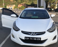 A venda Vende se Hyndai Elantra semi novo