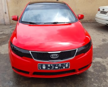 A venda A VENDA KIA CERATO