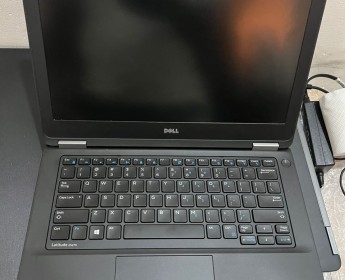 A venda Portátil novinho I5