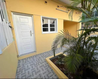 A venda Casa a venda no Mártires rua 2