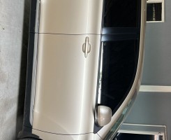 A venda Impecável Toyota Highland