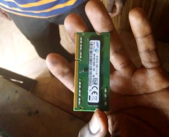 A venda Memorial Ram 4GB ddr3