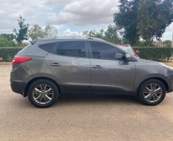 A venda Tucson impecável