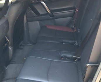 A venda PRADO TXL 2013 COM KIT 2021