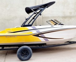 A venda Glastron GT180 Wake edition