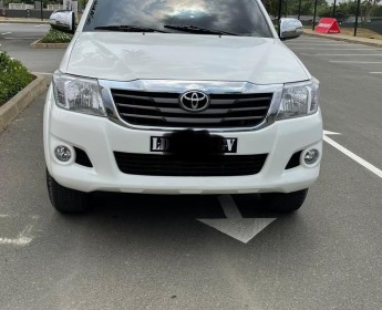 A venda Vende-se Hilux