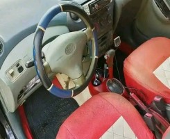 A venda Toyota vitz