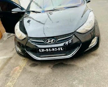 A venda Hyundai Elantra