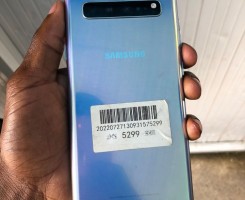 A venda Samsung S10+