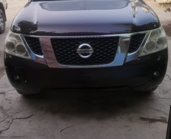 A venda NISSAN PATROL LE