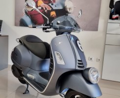 A venda VESPA 300 Sei Giorni