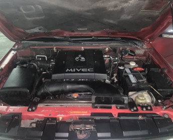 A venda Vende-se Mitsubishi Pajero 3.8 V6 Top de Gama