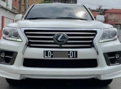 Lexus LX 570-S V8 D gR