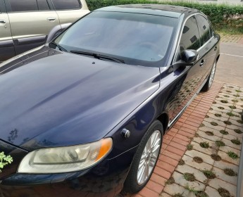 A venda Volvo S80 V8