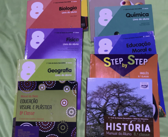 A venda Kit de livros da 8 classe da plural Editora