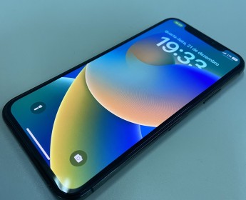 A venda IPhone X semi novo de 64Gb