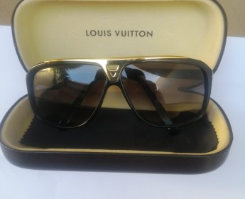 A venda Óculos De Sol Louis Vuitton Evidence Preto/Dourado Unissex - Original...