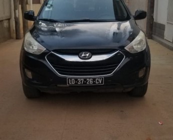 A venda HYUNDAI TUCSON IX35