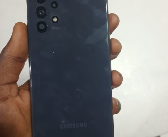 A venda Samsung Galaxy A32 e A20