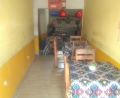 A venda Urgente Espaço comercial a Venda em frente á estrada em Viana