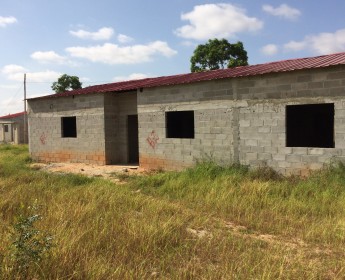 A venda Casas Inacabadas T3