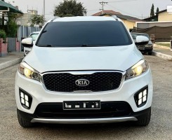 A venda Kia Sorento 4x4 2019 i gasolina 3m