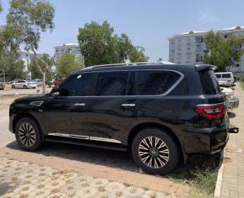A venda Nissan Patrol