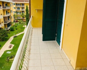 A venda Apartamento T3 no Condomínio Interland, Talatona, Mundo Verde.