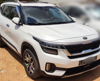 A venda Vendo Kia Seltos Semi Novo