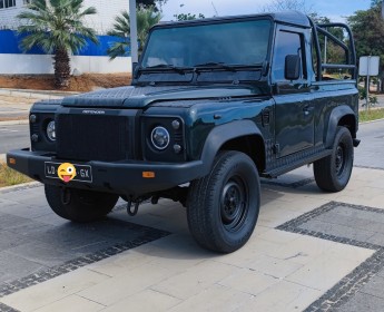 A venda Land Rover Defender