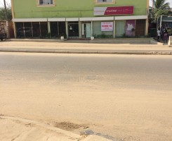 A venda Vende-se Um Edifício de 1 andar