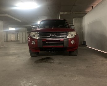 A venda MITSUBISHI PAJERO 3.8 V6