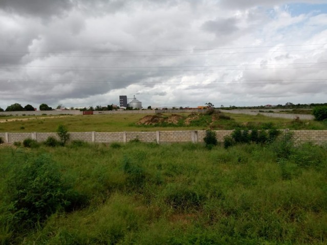 Terreno Vedado junto ao MDC Jrg