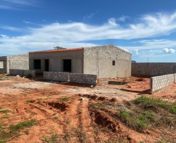 A venda Temos casas a venda em todos zangos (12345678]