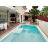Excelente Vivenda V4 duplex, com anexo e piscina, no Condomínio Vila Sol, Talatona.