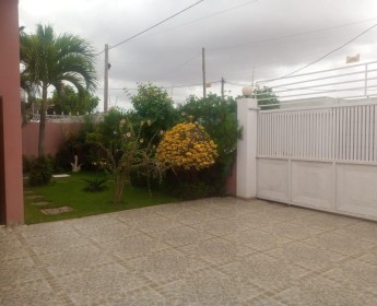 A venda Moradia V3, no Luanda Sul, junto ao nosso super de Viana.