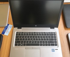 A venda Portátil HP EliteBook Core i5 8GB RAM 256GB SSD