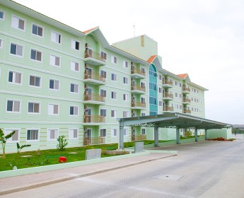 A venda Apartamento T2, no condomínio América Plaza, em Talatona.