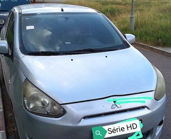 A venda VENDE-SE MITSUBISHI MIRAGE