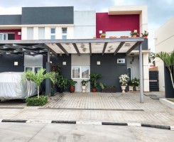 A venda MORADIA T4 DUPLEX TOTALMENTE MOBILIADA