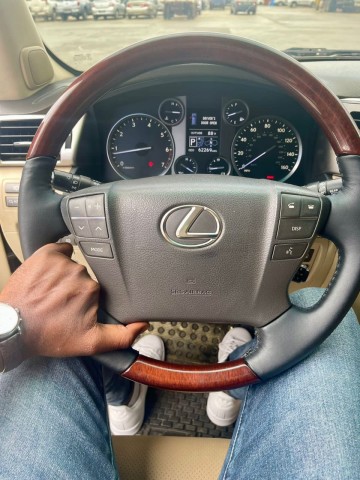 Venda LEXUS LX570 | ACT