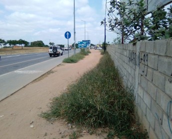 A venda Terreno de 14 hectares no Kilamba, junto ao viaduto.