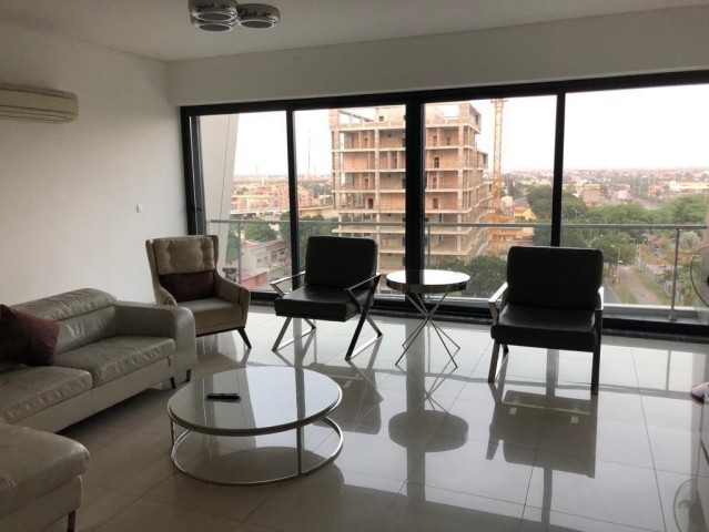 Apartamento T3, nas Torres Dipanda, Largo da Independência, Com Vista Privilegiada da Cidade de Luanda.
