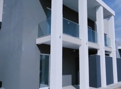Anúncio Moradia T6 duplex no condomínio boa vida sc