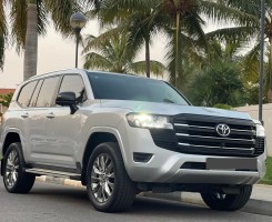 A venda Toyota Land Cruiser GXR TWIN Turbo 2022