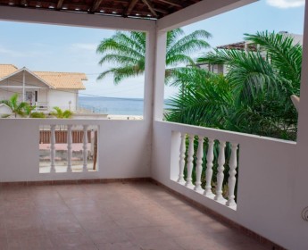A venda Moradia T3 Duplex com Anexo - Ideal para Escritório e Habitação