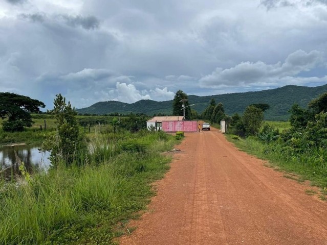 Fazenda com Resort, no Kibala, Kwanza Sul.