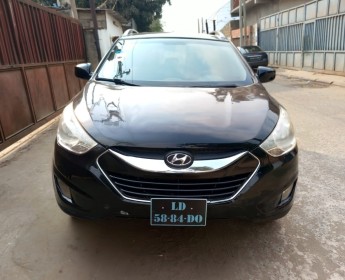A venda HYUNDAI TUCSON IX35