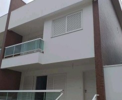 A venda Vivenda V4, no Cond. Residencial Boulevard, em Talatona.
